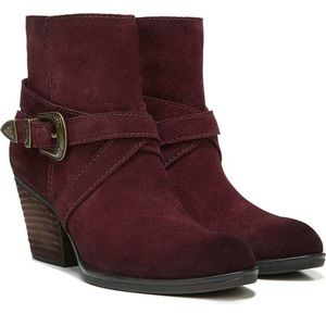 (NWT) ZODIAC Woman’s Sammi Purple Suede Block- Hell Zipper Ankle Booties shoes